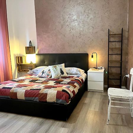 Saras Apartment Perugia Bagian luar foto